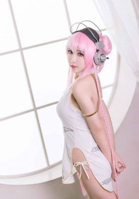 TS人妖自慰合集_高清电影