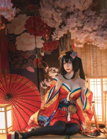 欧产日产国产精品精品福利_日韩在线播放专区