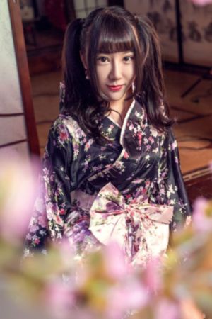 日本h彩色无遮挡_DVDHD在线观看
