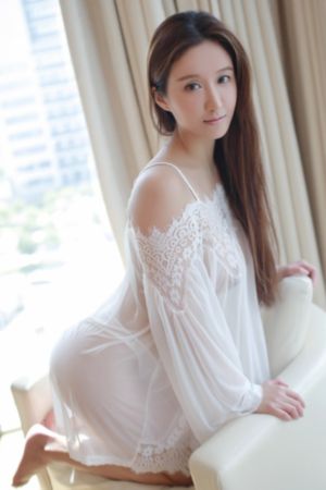 成片人卡1卡2卡3软件_BD英语高清视频播放