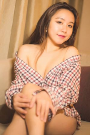 爆乳巨乳欧美video_超清电影完整版在线观看