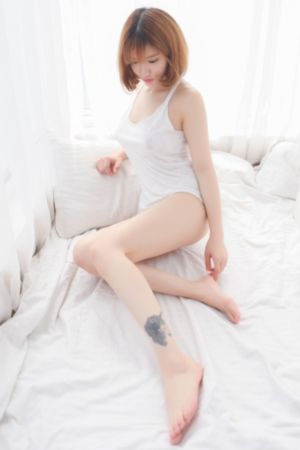 国产成人久久久日韩美女网站直播_高清电视剧观看
