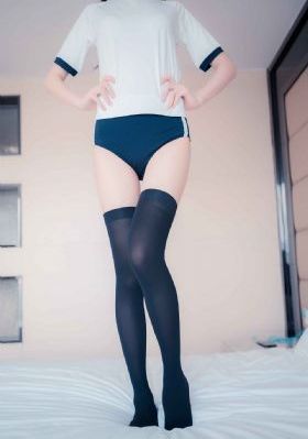 小燕子婬荡系列小说_免费观看字幕