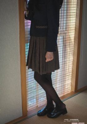 国产高清乱码无卡女大生_4K超清免费观看
