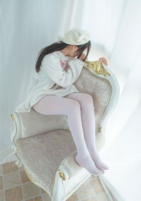 娇妻4p被3个黑人在线观看_DVD免费播放